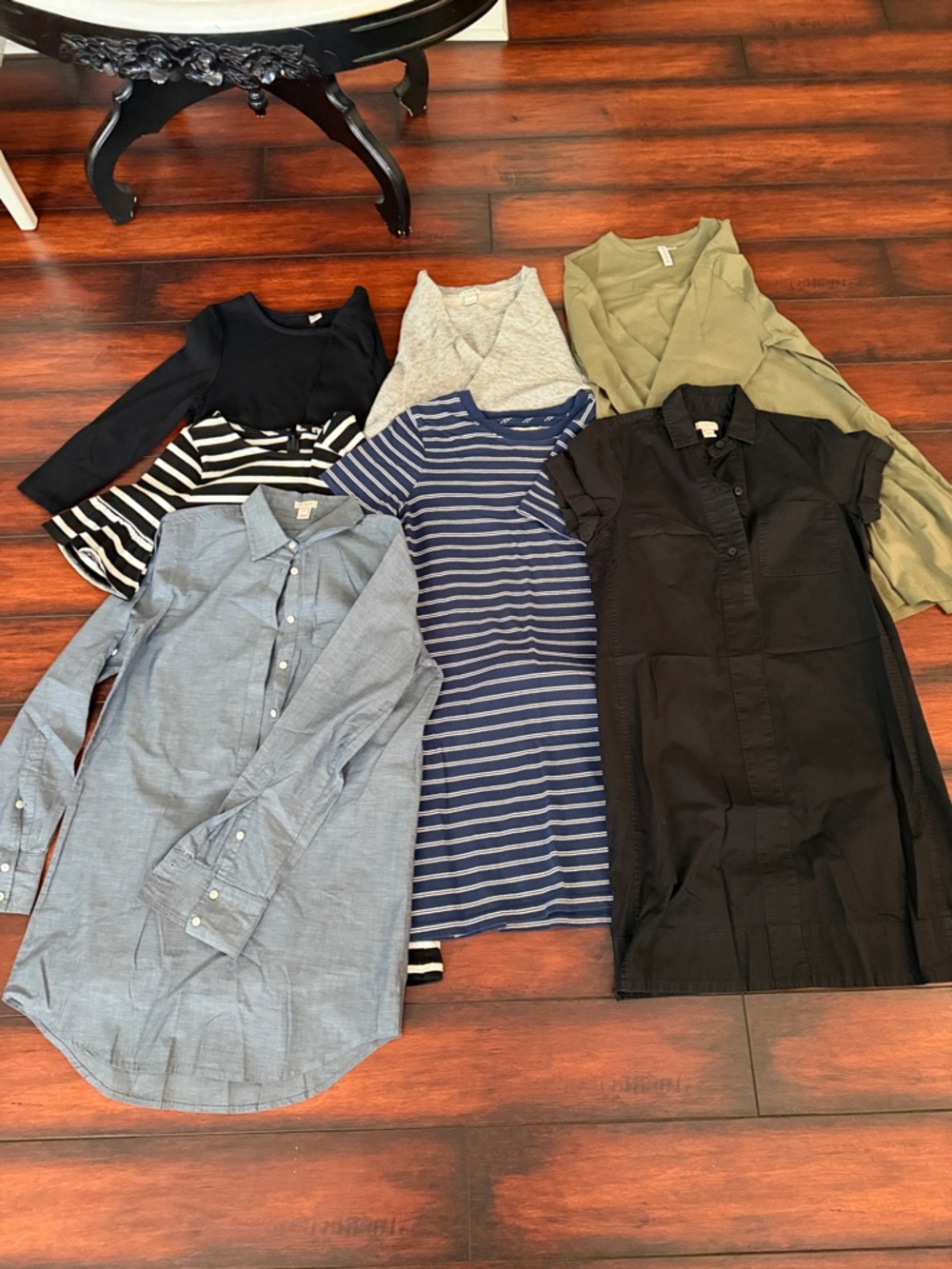 Lot of 7 dresses
JCrew 
Madewell
Old Navy 
XXS, XS, S